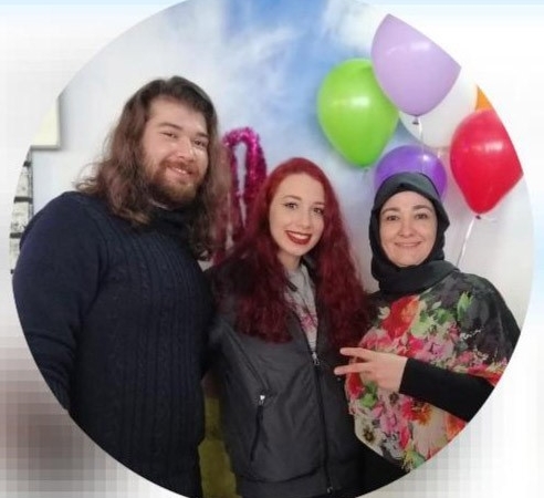 Aile katliamında ağır yaralanan genç kız 8 ay sonra hayatını kaybetti