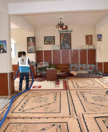 Balıkesir Büyükşehir, Kurban Bayramı öncesinde ibadethaneleri temizliyor