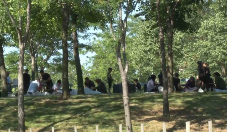 Bayrampaşa’da kaçak kurban kesenler kamerada