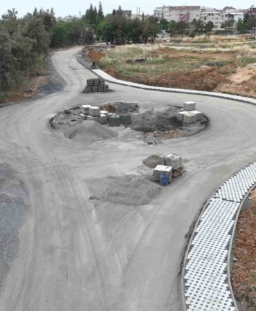 Gebze Millet Bahçesinin iç yolları asfaltlanıyor