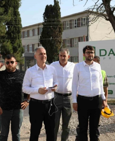 İnegöl Akhisar Spor Salonu yükseliyor