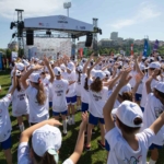İstanbul’da yüzlerce çocuk ve milli sporcular Olimpik Gün’ü kutladı