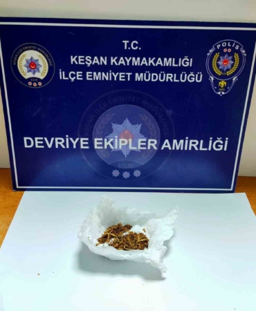Keşan’da uyuşturucu ile yakalanan 3 şüpheli gözaltına alındı