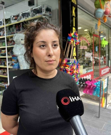 Maltepe’de pes dedirten hırsızlık: Önce sevdi, sonra çaldı