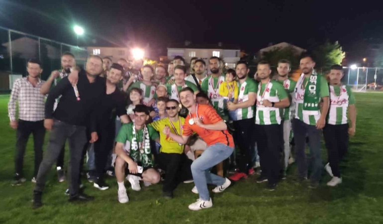 Şampiyon Cihangazispor’da coşkulu kutlama