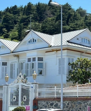 Sarıyer’de 130 milyon liralık yalı soygununa ilişkin 3 şüpheli tutuklandı