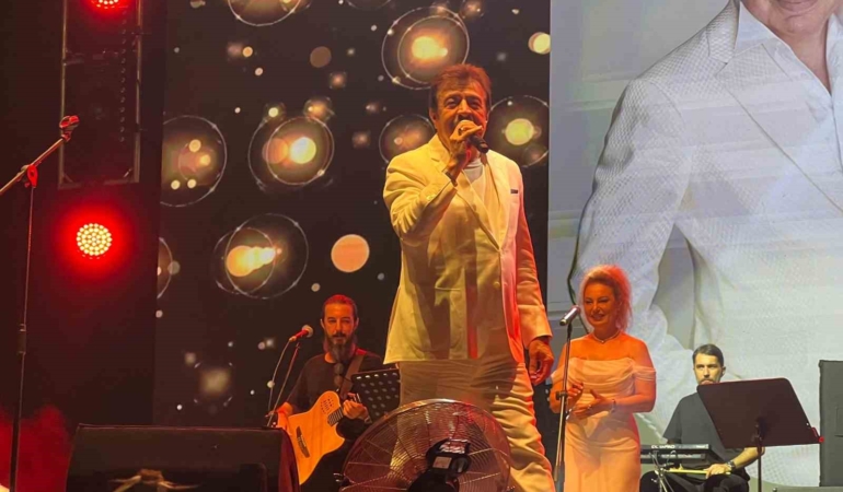 Tekirdağ’da Ahmet Selçuk İlkan rüzgarı esti