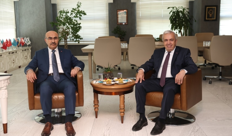 Vali Demirtaş’tan Başkan Şadi Özdemir’e ziyaret