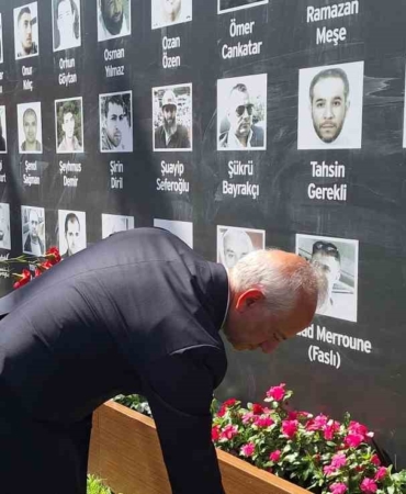 15 Temmuz Şehitleri İBB Saraçhane’de törenle anıldı