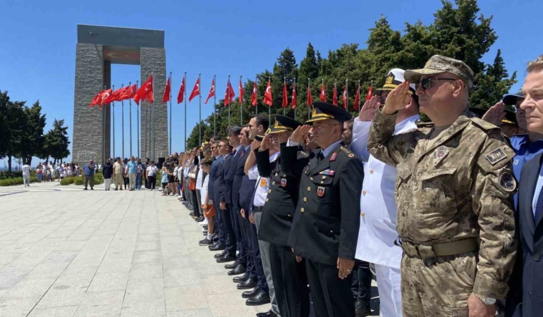 15 Temmuz şehitleri, ‘Şehitler Abidesi’nde anıldı