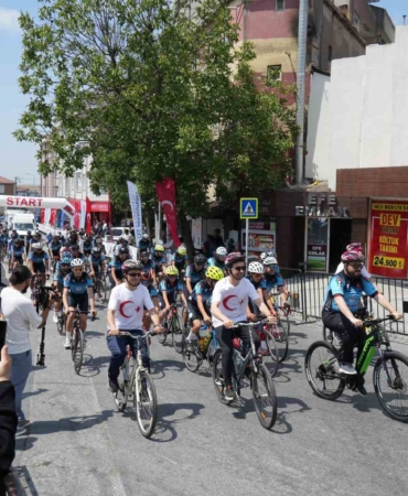 8. Ömer Halisdemir Bisiklet Turu Arnavutköy’de başladı