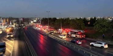 Atatürk Havalimanı çevresindeki yeşillik alanda yangın