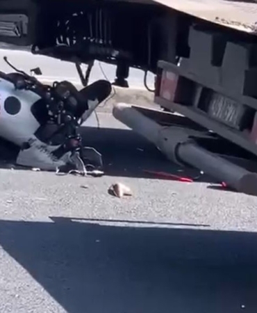 Avcılar feci motosiklet kazasında baba oğul hayatını kaybetti