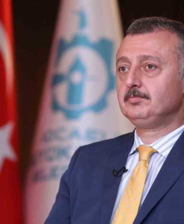 Başkan Büyükakın: "Gazze için hakkı haykırmaktan vazgeçmeyeceğiz"