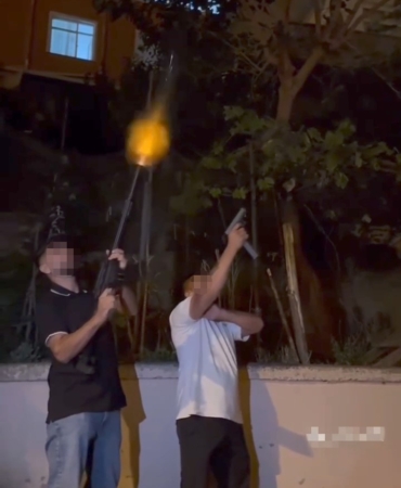 Beykoz’da uzun namlulu silahlarla asker eğlencesi kamerada