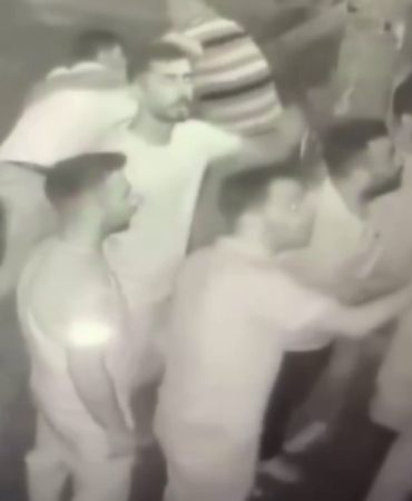 Beyoğlu’nda kardeşini döven şahsı silahla vurarak yaraladı