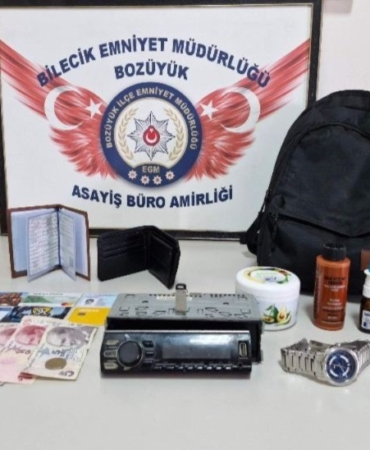 Bilecik’te bir aracın lastiklerini keserek teyp ve çanta çalan şüpheli yakalandı