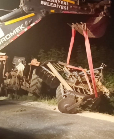 Bilecik’te devrilen traktörün altında kalan sürücü hayatını kaybetti