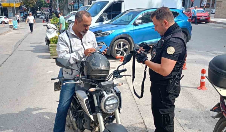 Bilecik’te motosiklet sürülerine ceza yağdı