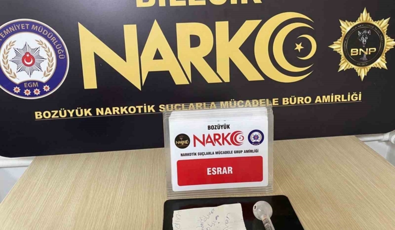 Bilecik’te şüpheli şahıs uyuşturucu madde ile yakalandı