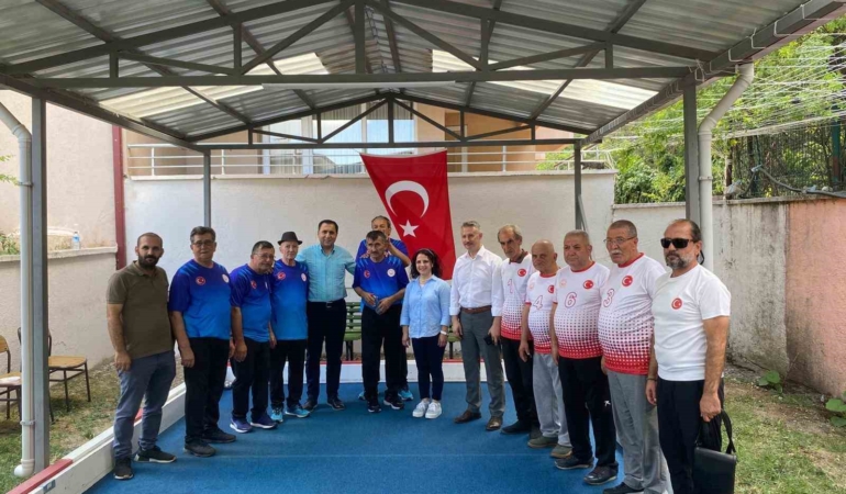 Bocce şampiyonasında kazanan dostluk oldu