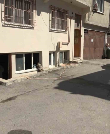 Bodrum katta çıkan yangında yaşlı adam hayatını kaybetti