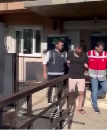 Boşanma aşamasında olduğu eşini darp eden adam yakalandı