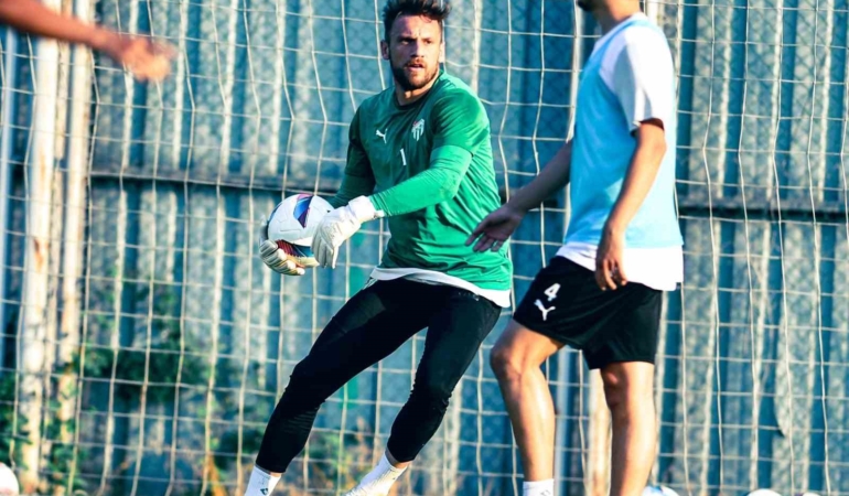 Bursaspor dar alanda çift kale maç yaptı