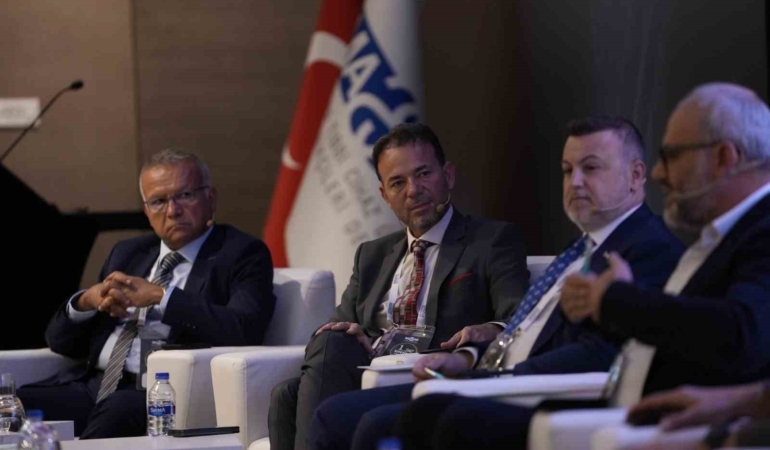 Estetik tıp, tüm yönleriyle masaya yatırıldı