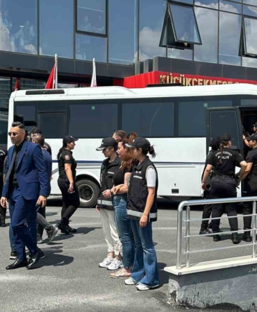 Fenomen soruşturmasında gözaltına alınan Neslihan ve İnanç Güngen’in de aralarında bulunduğu 45 şüpheli adliyede