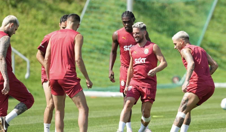 Galatasaray, yeni sezon hazırlıklarını sürdürdü