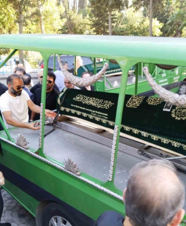 Gazeteci Yalçın Sönmez son yolculuğuna uğurlandı