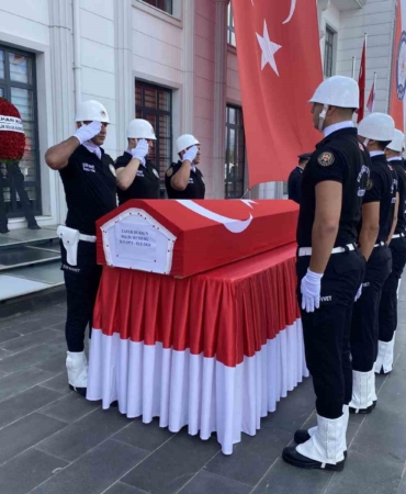 Hayatını kaybeden polis için tören: Gözyaşlarıyla uğurlandı