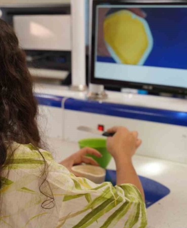 İGÜ Lise Yaz Akademisi düzenlendi