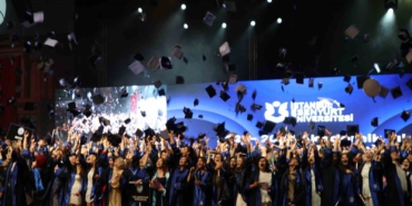 İstanbul Esenyurt Üniversitesi 2023-2024 Akademik Yılı Mezuniyet Töreni gerçekleşti