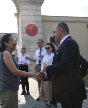 Kapılarını 100 yıl sonra müze olarak yeniden açan Yıldız Sarayı’nı bir günde 7 bin 420 kişi ziyaret etti