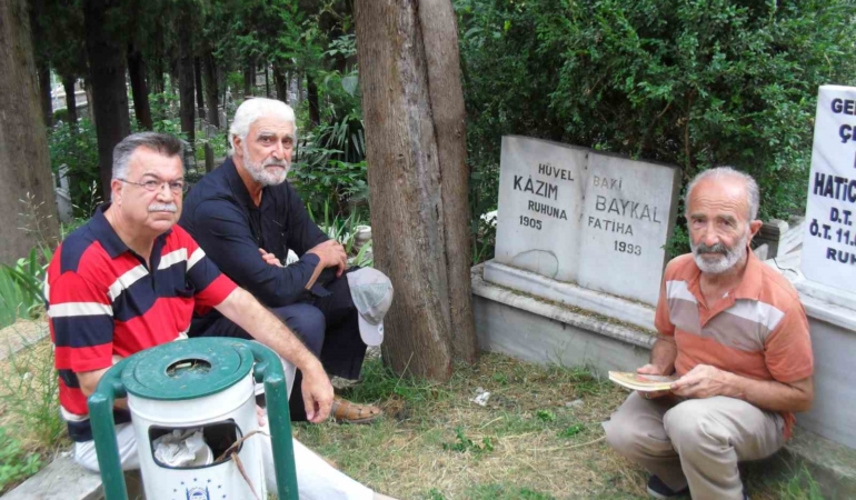 Kazım Baykal vefatının 31. yıldönümünde dualarla anıldı