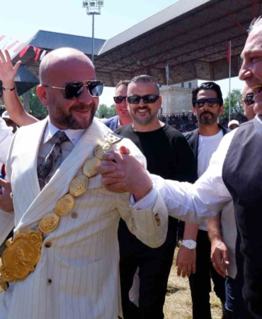 Kırkpınar ağalığını 34 milyon 571 bin 952 TL bedelle Ufuk Özünlü kazandı