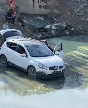 Kontrolden çıkan cip 6 metreden dereye uçtu, sürücü yaralandı