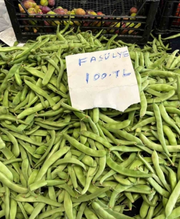 ’Nazende’ fasulye tezgâhlarda yerini aldı