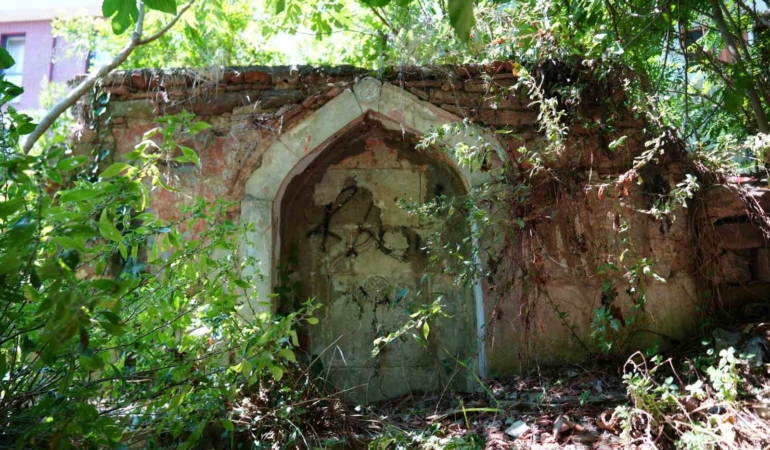 Osmanlı mirası çöplüğe döndü