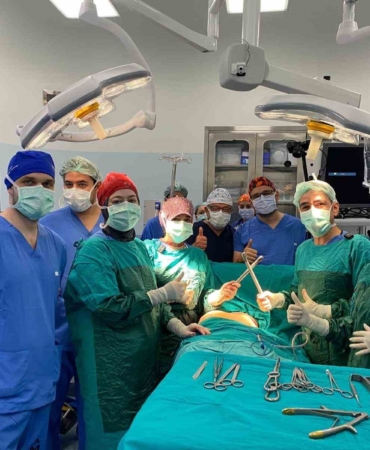 Pektus Canlı Cerrahisi Toplantısı’nda 3 hasta ameliyat edildi