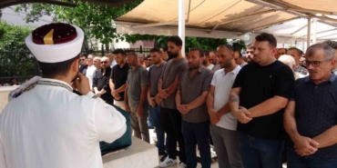 Pendik’te eşi tarafından öldürülen Safiye Bıçak toprağa verildi