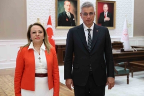 Prof. Dr. Aysun Bay, Sağlık Bakanı Memişoğlu ile görüştü