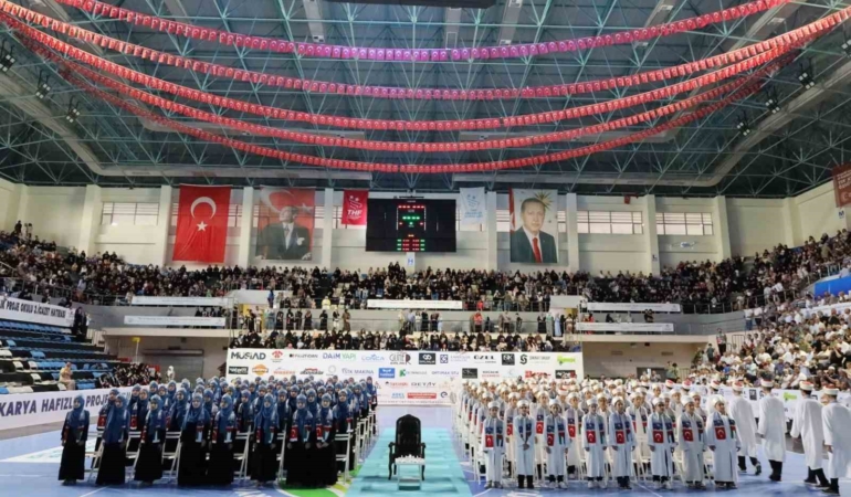 Sakarya’da 137 öğrenciye hafızlık icazeti verildi