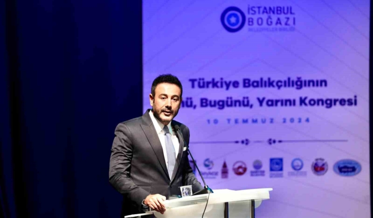 Sarıyer’de ‘Türkiye Balıkçılığının Dünü, Bugünü Yarını Kongresi’ düzenledi