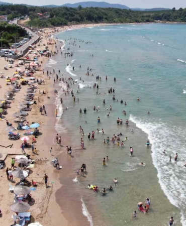 Sıcak hava yasak dinletmedi