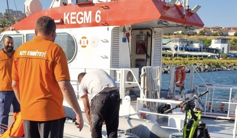 Şişme botla denizde sürüklenen şahıs Kıyı Emniyeti Genel Müdürlüğü’nce kurtarıldı