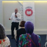 Sultanbeyli’de kuaförlerin pazar günü kapatılması kararı masaya yatırıldı