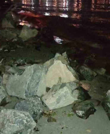 Tekirdağ’da şiddetli yağışta istinat duvarı çöktü